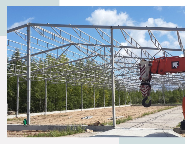 Строительство конюшен в Курганинск от 624 руб. под ключ