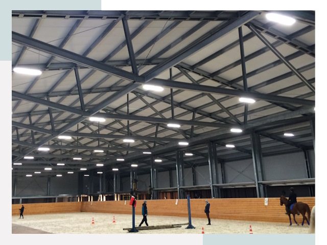 Строительство конных манежей от 624 руб в Курганинск