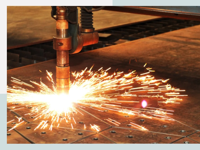 Плазменная резка металла в Курганинске от 624 руб.