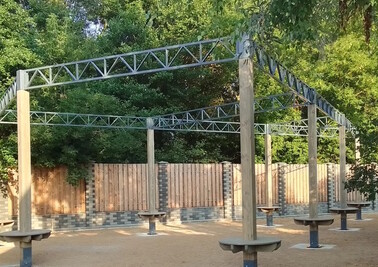 Терраса из металлоконструкций под ключ, проектирование, изготовление и монтаж от СтальСтрой-Кгн